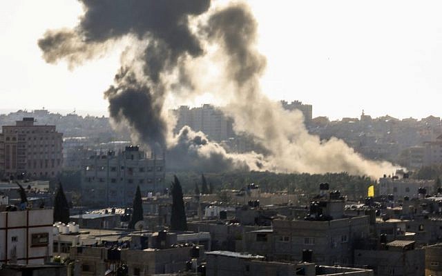Smoke rises following an Israeli airstrike in the Gaza Strip, May 4, 2019. (Hassan Jedi/Flash90)