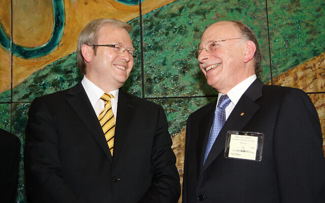 Kevin Rudd (left) and Mark Leibler celebrating Israel’s 60th birthday at Parliament House in
2008. Photo: Peter Haskin