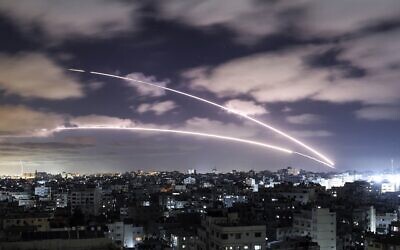 Rockets are launched towards Israel from Gaza City, controlled by the Palestinian Hamas movement, on May 18, 2021, amid a flare-up of Israeli-Palestinian violence. (Photo by MAHMUD HAMS / AFP)