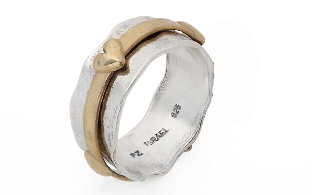 'Israel' is stamped proudly on Danny Newfeld jewellery, sold around the world.