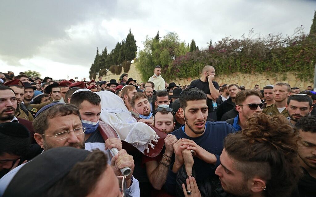 Thousands attend funeral for terror victim Eli Kay - Vimarsana News