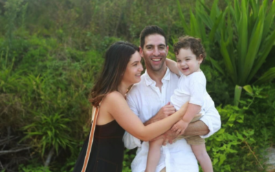 Jaime Resnik and her young family