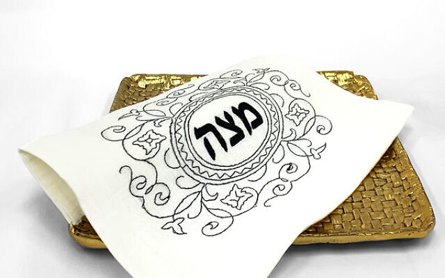 Matzah covers to suit every home