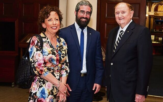 From left: Simone Szalmuk-Singer, Rabbi Yaakov Glasman, John Gandel.