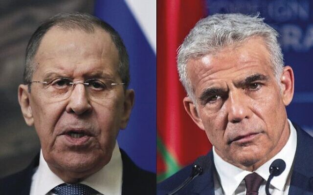 Russian Foreign Minister Sergei Lavrov (left) and Israeli Foreign Minister Yair Lapid. 
Photos: Yuri Kochetkov/AFP