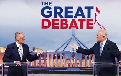Prime Minister Scott Morrison (right) and Opposition Leader Anthony Albanese at the second leaders' debate at Nine Studios in Sydney. Photo: AAP Image/Pool, Alex Ellinghausen