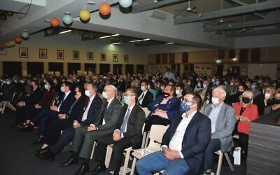 The Perth Jewish community came out in force to commemorate Yom Hashoah at Carmel School.