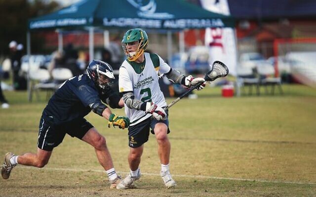Liam Harari (right) in action for the Australian men's U21 team versus Victoria at the 2022 Lacrosse National Championships in Footscray, Melbourne, on June 11. 
Photo: Photo: Peter Haskin