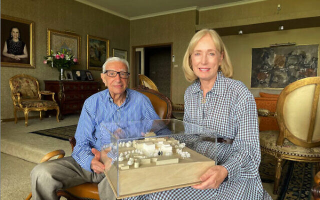 Isaac Wakil and University of Sydney chancellor Belinda Hutchinson with a model of the Sydney Biomedical Accelerator precinct.