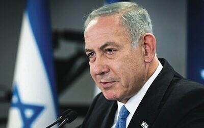 Opposition leader Benjamin Netanyahu speaks to the media in Tel Aviv on October 3. Photo: Avshalom Sassoni/Flash90