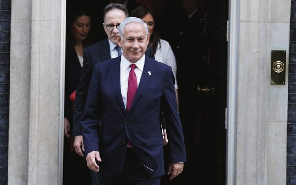 Yahudi Inggris ‘membumi’ untuk mendukung Israel – The Australian Jewish News