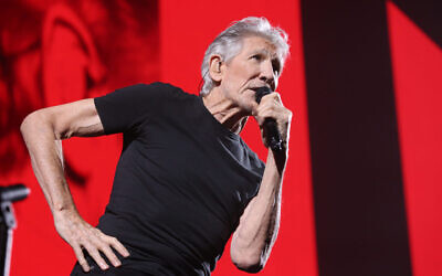 Roger Waters performing during a concert as part of the This Is Not A Drill Tour, 2022. Photo: Medios y Media/Getty Images via JTA