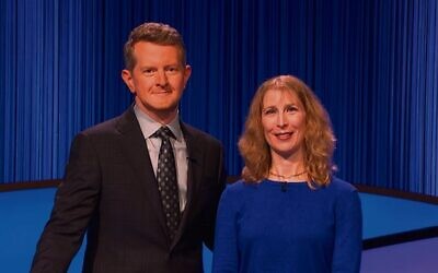 Melissa Klapper with Jeopardy! host Ken Jennings. Photo: Sony/Jeopardy!