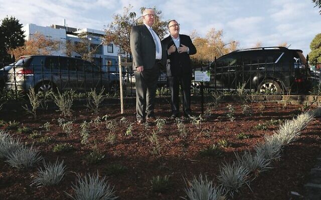Glen Eira Mayor Jim Magee (left) and Zionism Victoria president Yossi Goldfarb at the opening of the Israel Peace Garden. Photo: Peter Haskin