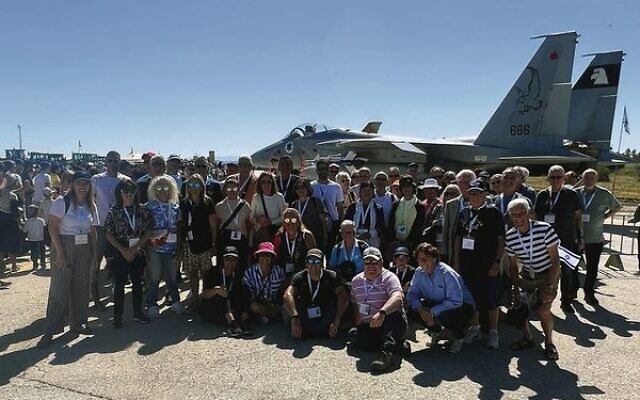 UIA 2023 Yom Ha'atzmaut Mission and Major Donor Mission participants at Tel Nof air force base.