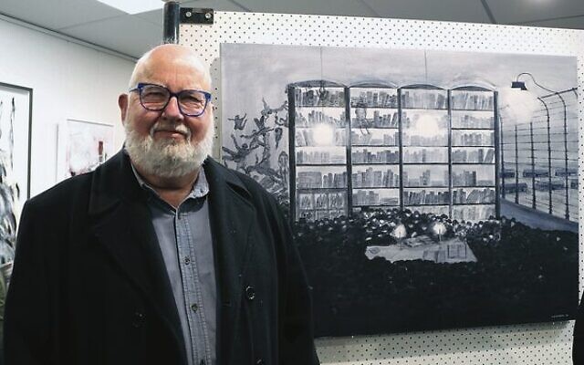 Harry Aizenberg at the exhibition launch, next to his painting 1939.