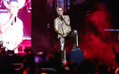 Robbie Williams on stage in Tel Aviv on June 1, 2023. Photo: Guy Sidi