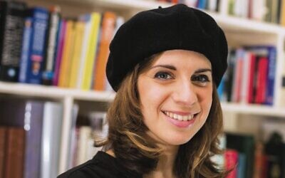 Miriam Lorie, the UK-based teacher of the Torah L'Am course.