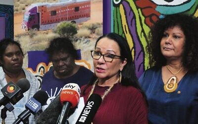 Minister for Indigenous Australians Linda Burney and Assistant Minister for Indigenous Health Senator Malarndirri McCarthy announce new renal dialysis units for remote First Nations patients in Darwin in April, 2022. Photo: AAP Image/Annette Lin