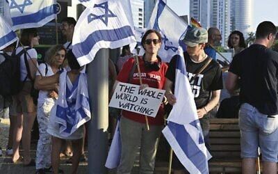 An anti-overhaul protest in Tel Aviv. Photo: Alon Banki
