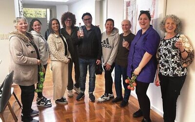 Pathways Melbourne members lunched together on Rosh Hashanah