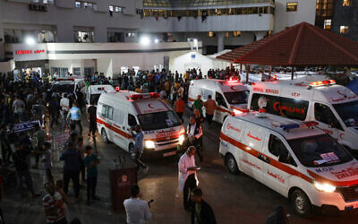 Ambulances at the entrance to emergency at Al-Shifa Hospital in Gaza City on October 15. Photo: Dawood Nemer / AFP