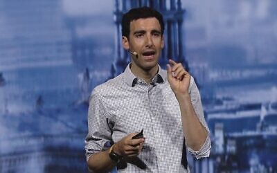 Anthony Goldbloom has conducted a report drawing attention to the disproportionate amount of ant-Israel content on TikTok.