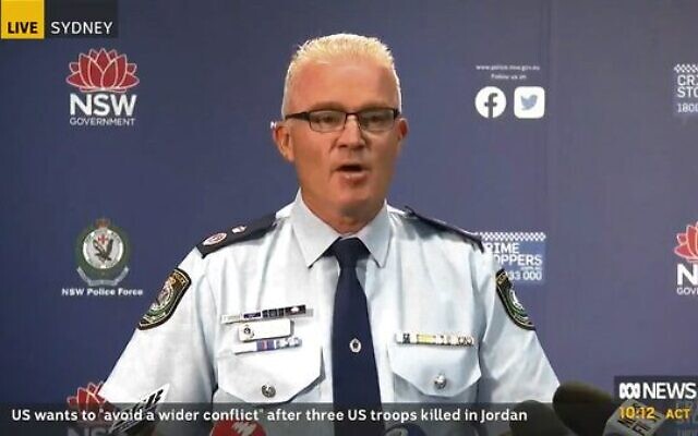 NSW Deputy Police Commissioner Mal Lanyon at last Friday's press conference. Photo: Screenshot