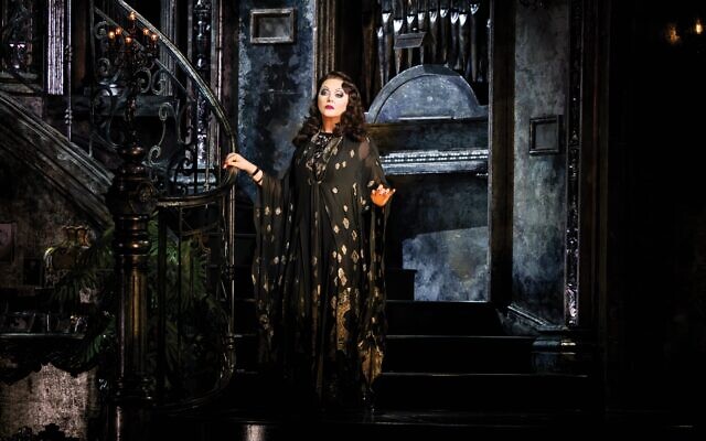 Sarah Brightman as silent movie star Norma Desmond in the musical Sunset Boulevard.
Photo: Daniel Boud