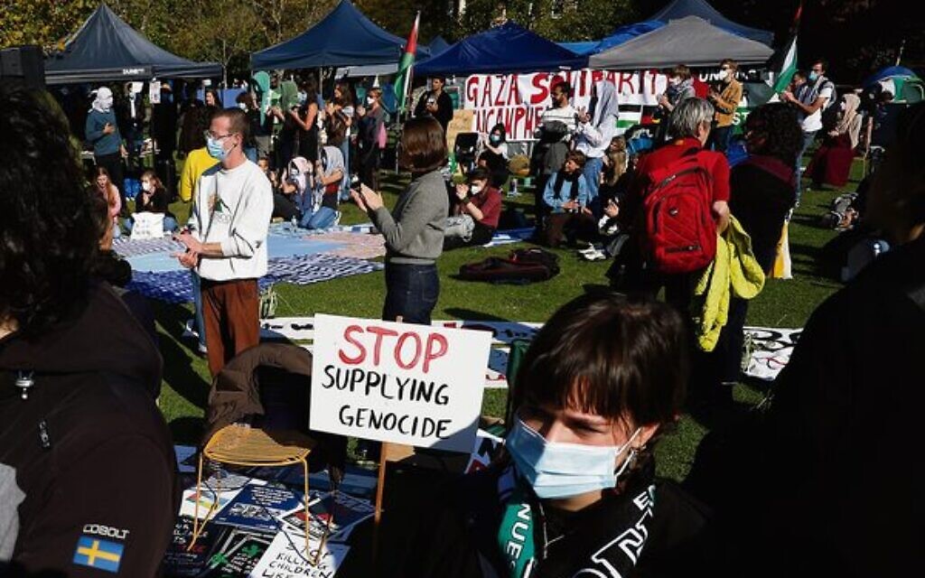 Uni standards take effect as campus hearings open