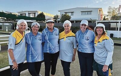 Australian and Israeli women's players at the 2025 Maccabi bowls carnival at Mermaid Beach Bowling Club.