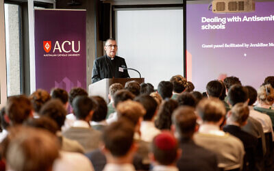 High school students from Jewish and Catholic schools in Sydney came together at a forum to mark the 60th anniversary of Nostra Aetate.