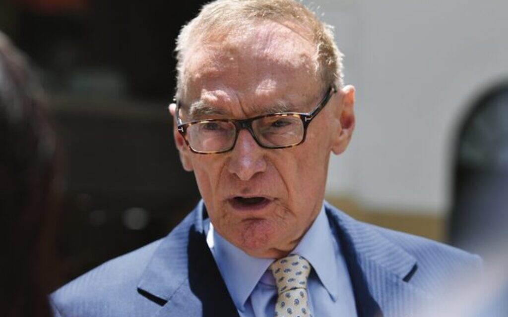 AJA calls for Carr’s expulsion from Labor over posts