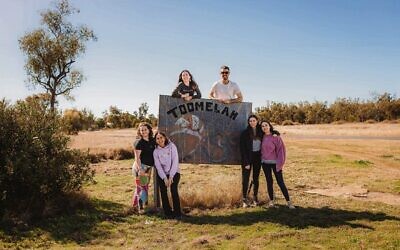 Derech Eretz participants at the Toomelah sign.