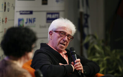 Former editor of The Age, Michael Gawenda, speaking at a Zionism Victoria event at Melbourne's Beth Weizmann on Thursday night. Photo: Peter Haskin Photography.