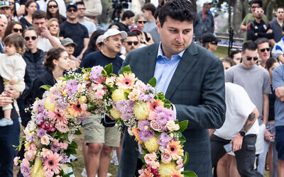 Waverley mayor Will Nemesh places a wreath at Bondi Pavilion on December 16, 2025. Photo: Waverley Council/Facebook