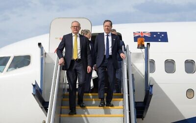Israeli President Isaac Herzog (right) and Prime Minister Anthony Albanese arrives in Canberra. Photo: Israeli Embassy