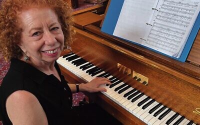 Joyce Rosenzweig at the piano at Temple Beth Israel. Photo: Bruce Hill.