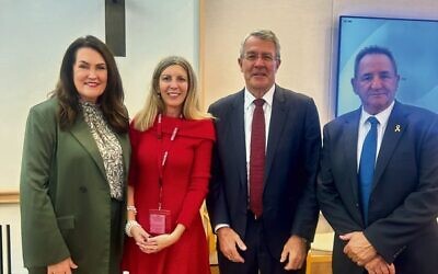 Avital Shapira (second from left) with politicians in Canberra.
Photo: Supplied.
