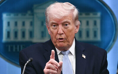 US President Donald Trump speaks about the conflict in Iran at the White House on April 6, 2026. Photo: Brendan Smialowski/AFP