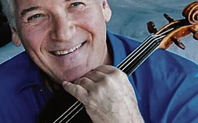 Violinist Pinchas Zukerman. 
Photo: Cheryl Mazak
