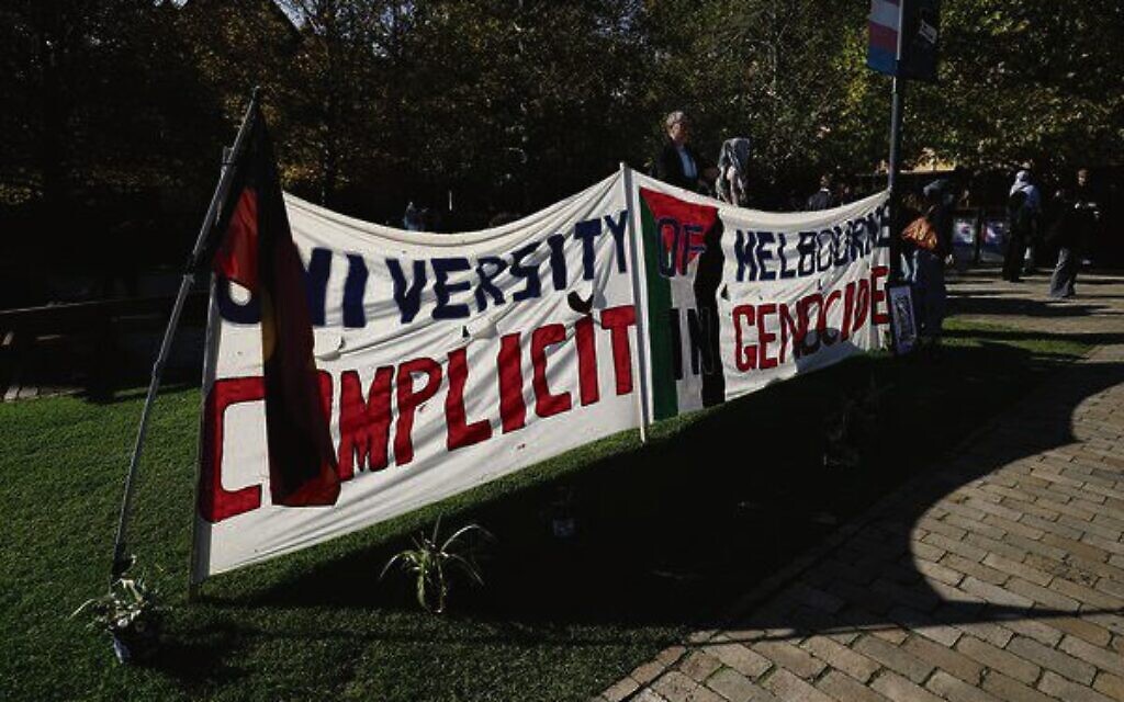 Calls for urgent reform at Australian universities