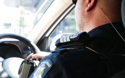 Victoria Policeman.  Photo: Australian Jewish News.