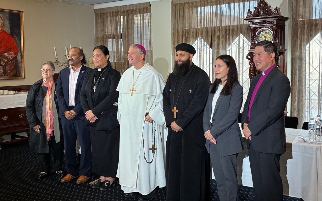 Multi-faith push urges Jewish Australians to be counted