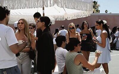 A Serve & Schmooze event run by SHMZ in June in LA. Photo: Instagram
