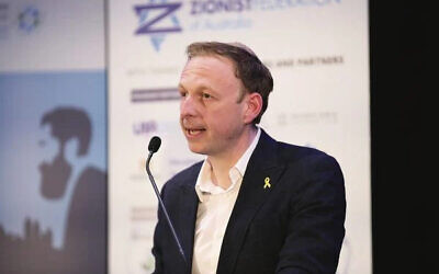 Dean of the London School of Jewish Studies (LSJS) Rabbi Dr Raphael Zarum addresses the ZFA Educators' Conference. Photo: Jarrod Freedman