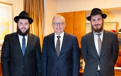 From left: Rabbi Yanky Super, Prime Minister Anthony Albanese, Rabbi Mendy Berger. Photo: Supplied