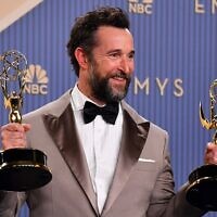Noah Wyle win the Outstanding Lead Actor in a Drama Series Award for "The Pitt" at the 78th Emmy Awards held at Peacock Theater on September 14, 2026 in Los Angeles, California. Photo: Alberto Rodriguez/Deadline via Getty Images