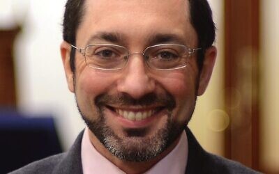 Rabbi Dr Benjamin Elton.