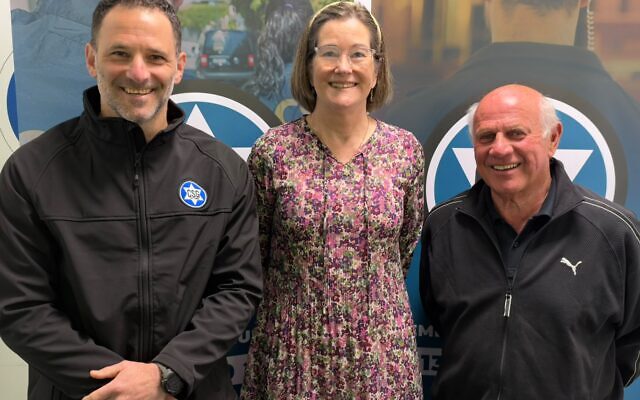 L to R: CSG Victoria CEO Justin Kagan, Labor candidate for Caulfield Mikaela Stafrace and JCCV President Philip Zajac. Photo: Bruce Hill.